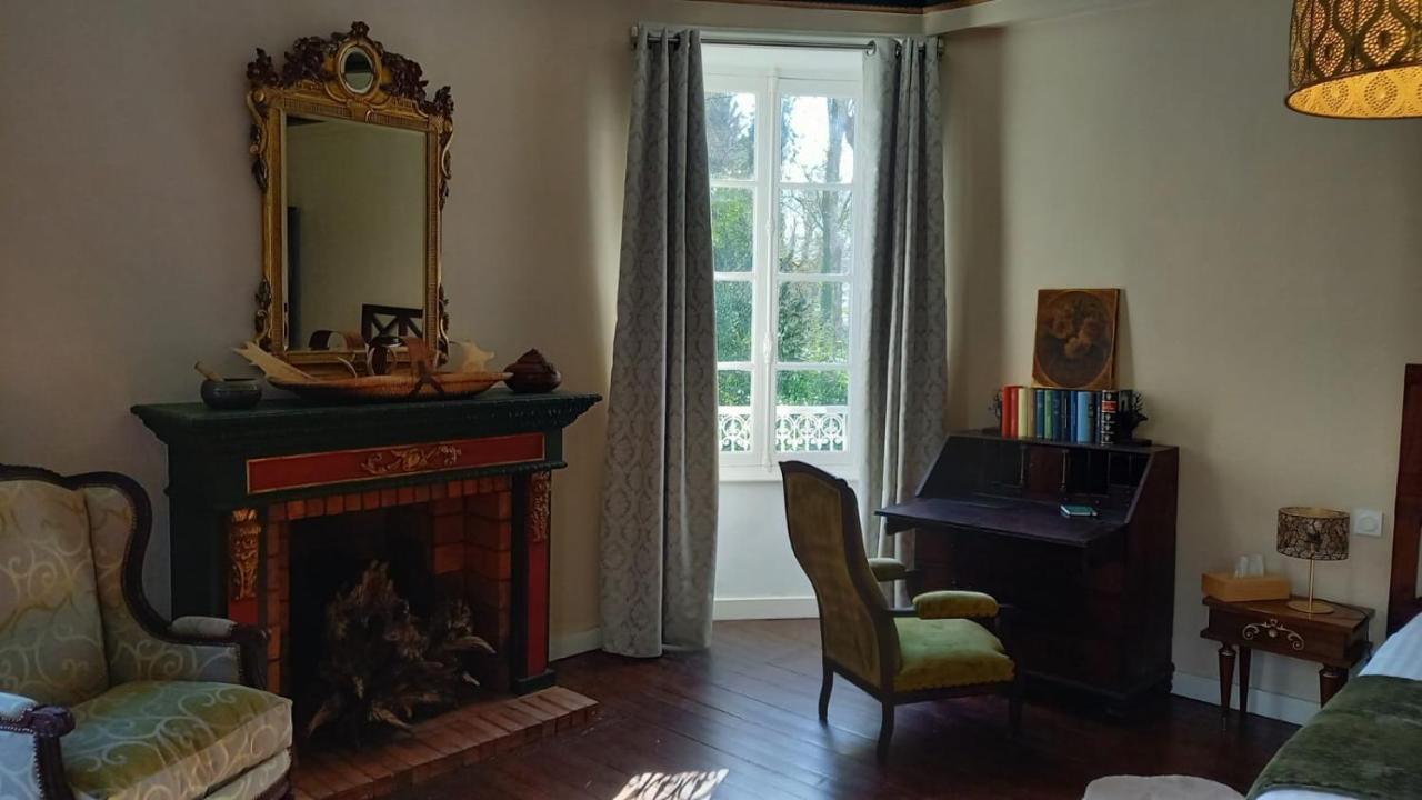 La Lande Hotel Pleyber-Christ Eksteriør billede